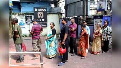 Sunday workday: Sr citizens rush to banks fearing three-day strike
