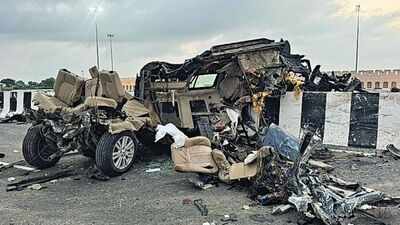 2 killed as speeding Range Rover hits stray bull, rams divider on Bharatmala Highway in Gujarat