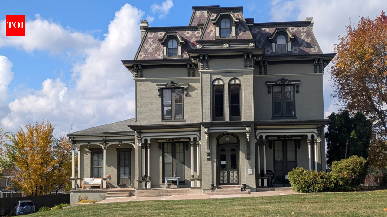 Michigan brothers bought 1861 Gilbert Mansion for $1 in 1986; restored property now asks $1.13M