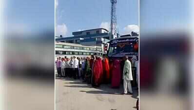 300 pilgrims from Jaipur stranded in Kathmandu