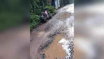 Sonarpur condos write to CM over bad road stretch