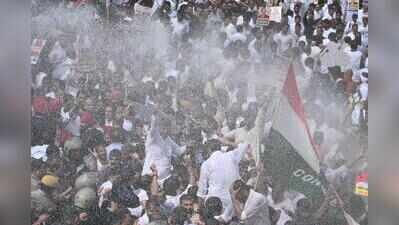 Gehlot, Jully, Randhawa detained in protest march to ECI office, police use water cannons