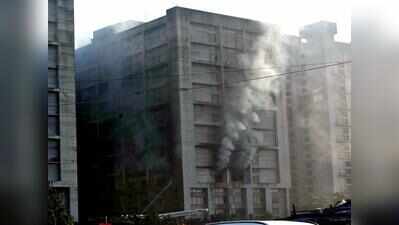 Textile stock in 10 shops charred in fire