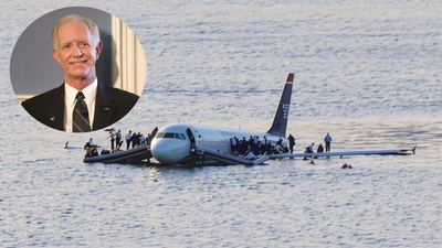 Meet Captain Sully Sullenberger: He landed a plane on Hudson River after a bird strike disabled both engines, saving all 155 lives; 17 years later, he gets aviation&rsquo;s highest honour