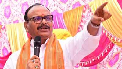 'Don't chase jobs, drive a taxi': Brijesh Pathak's advice  draws opposition flak