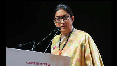 'Is Congress giving clean chit to EC in Kerala, Punjab, Himachal?' BJP's Smriti Irani on SIR row