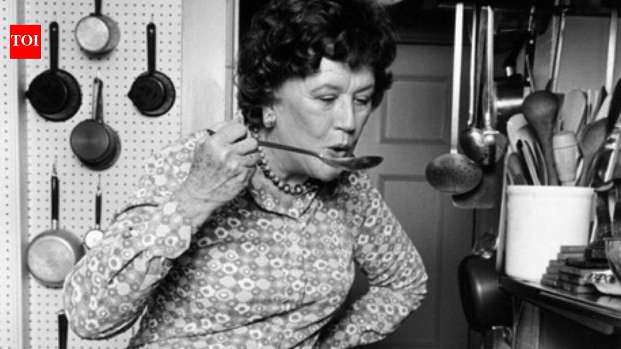 Julia Child’s 1889 Cambridge home where she filmed TV shows lists for $6.475 million
