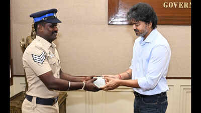 CM Vijay congratulates Coimbatore cop who clung to SUV roof to nab gutka smugglers