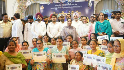 Punjab: AAP govt felicitates 20 Anganwadi workers as 'Nasha Mukti Mitras'