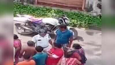 Egg therapy for BJP neta after protest against loud music