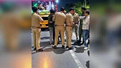 Men on scooter fire at bus on DME, bus owner’s friend & conductor hit