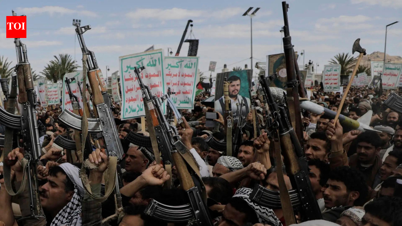 Trump says Iran war could end after U.S. elections as Hormuz tensions persist