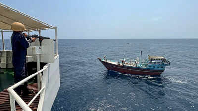 526 kg drugs worth Rs 3,000 crore seized from Iranian boat with Pakistani crew