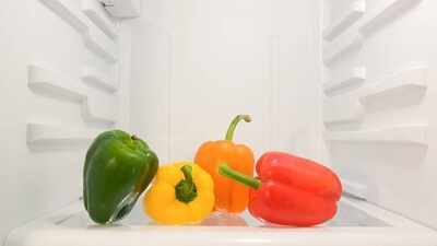 How long do bell peppers last in the fridge? 5 signs they have gone bad