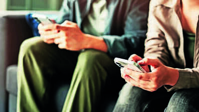 Scroll, swipe, repeat: Reels trap young minds in a loop, says PGI study