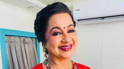 Radhika Sarathkumar SLAMS influencers and YouTubers; says, 'They have the confidence that nobody will question them'