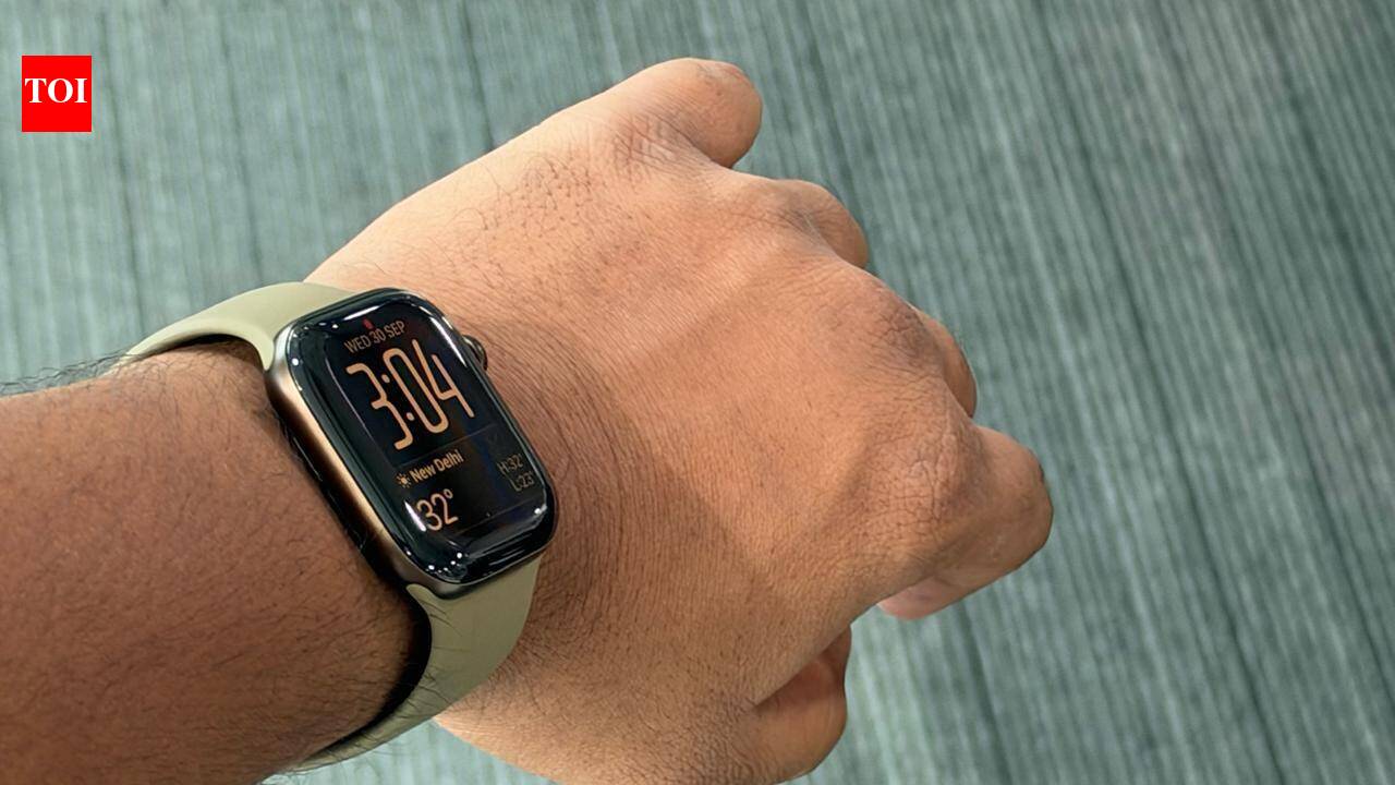 Smartwatch Health Tracking Boom | Seller Opportunity in Wearables & Accessories