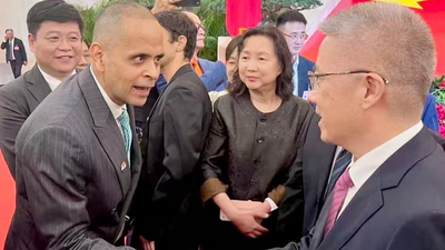 India's consul general meets Shanghai mayor, extends wishes ahead of China’s National Day
