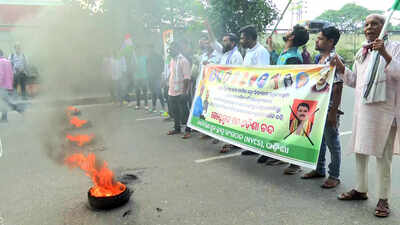 Odisha bandh over textbook errors partially disrupts normal life