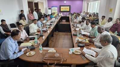 BBMKU senate meeting ahead of convocation sees criticism over slow development work