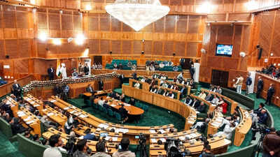 J&K parties, barring BJP, blast top officials for letter to assembly against statehood resolution