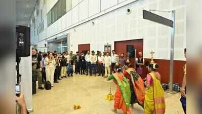 Goa’s charter season opens early with first Russian flight lands with 126 tourists