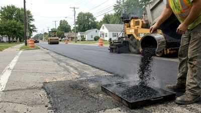 In 2005 Ohio put ground tire rubber into 1 mile of King Road in Sylvania; 10 years later, the recycled section still matched the control at an 87% rating