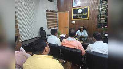 Heavy vehicle parking raises road safety concerns in Bokaro