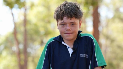 Meet Austin Applebee, the 'superhuman' teen who swam for four hours to save his family after they were swept out to sea