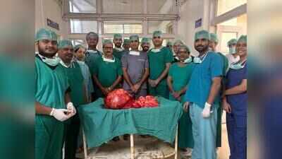 SMS docs remove 28.6kg tumour from woman’s abdomen