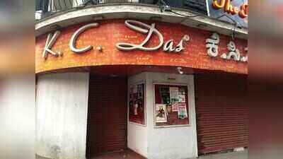 KC Das staff strike over unpaid salaries, five Bengaluru outlets hit