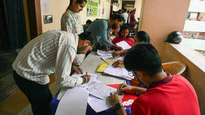 EC launches special drive to restore names dropped during SIR, BLOs to trace left-out voters