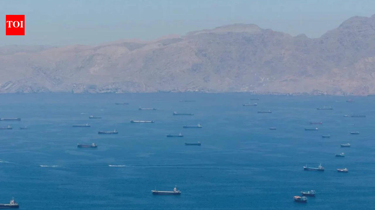 Hormuz Strait Attacks Drive 27% Shipping Decline | E-Commerce Logistics Crisis