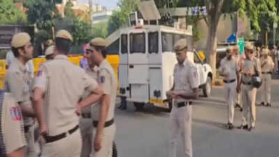 Dubai calls, Rs 1cr demand, planned firing: Goldy Brar-linked extortion racket busted; 3 held