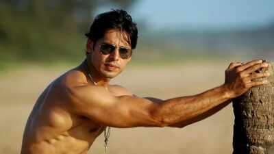 Dino Morea arrested by Mumbai Police's EOW in Mithi River desilting case over loss of Rs 65.54 crore suffered by BMC after 8 hours of questioning