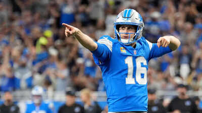 Can Jared Goff pass Joe Montana on Sunday night? Lions QB needs just 128 yards against Panthers