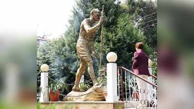 NE marks Gandhi Jayanti with tributes and clean‑up drives