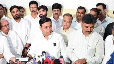 Congress disciplinary panel serves show-cause notice on Vishvendra Singh