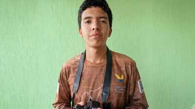 A 14-year-old Colombian inventor created a device that lets deaf children feel birdsong through vibrations