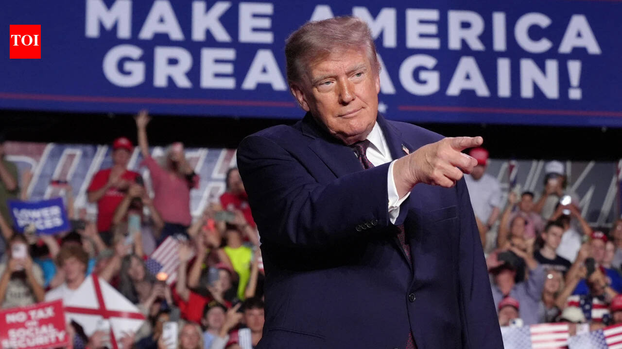 'Gays for Palestine? Send them there to negotiate': Trump mocks LGBTQ community