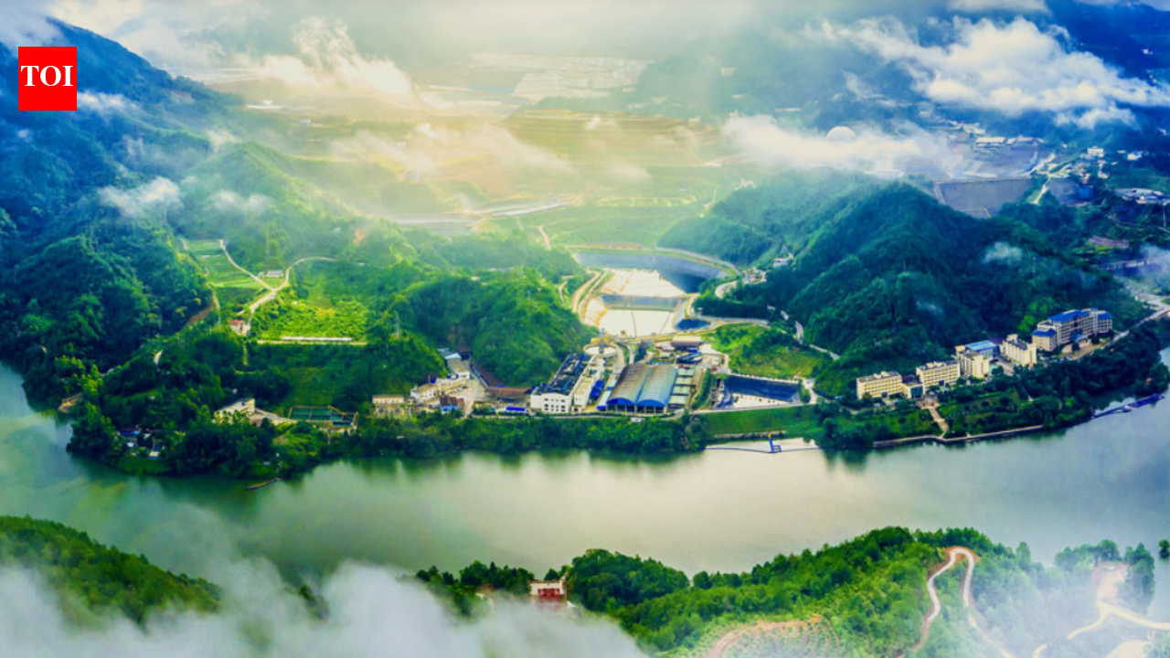 China’s Zijinshan mine turns waste into roads that withstand 100-ton trucks