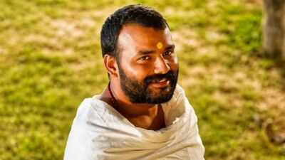 'Hanuman Ansh' box office collection Day 59 [LIVE]: Vishal Chaturvedi and Shobhinaw Satyaa's biopic on Neem Kaorli Baba holds strong in ninth week amid Ajay Devgn's 'Drishyam 3', eyes Rs 325 crore India net milestone