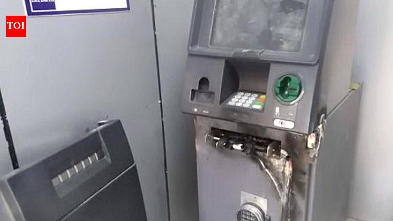 Rs 7L cash stolen from bank ATM in Rohtas | Patna News - The Times of India