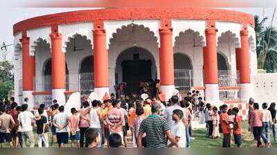 Bhagalpur’s 400-year-old tradition awakens Goddess Durga a week early