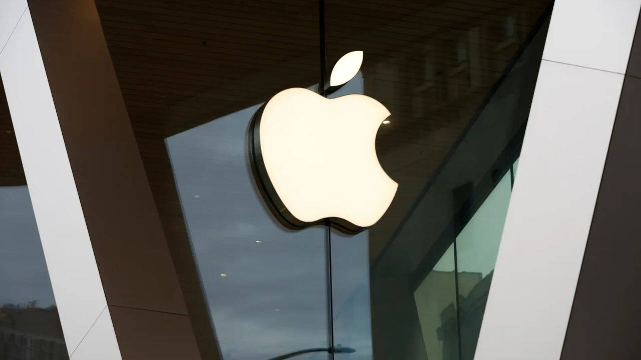 Photo: The Times of India Bloomberg's Mark Gurman: Apple Prepares MacBook Pro with OLED Touchscreen