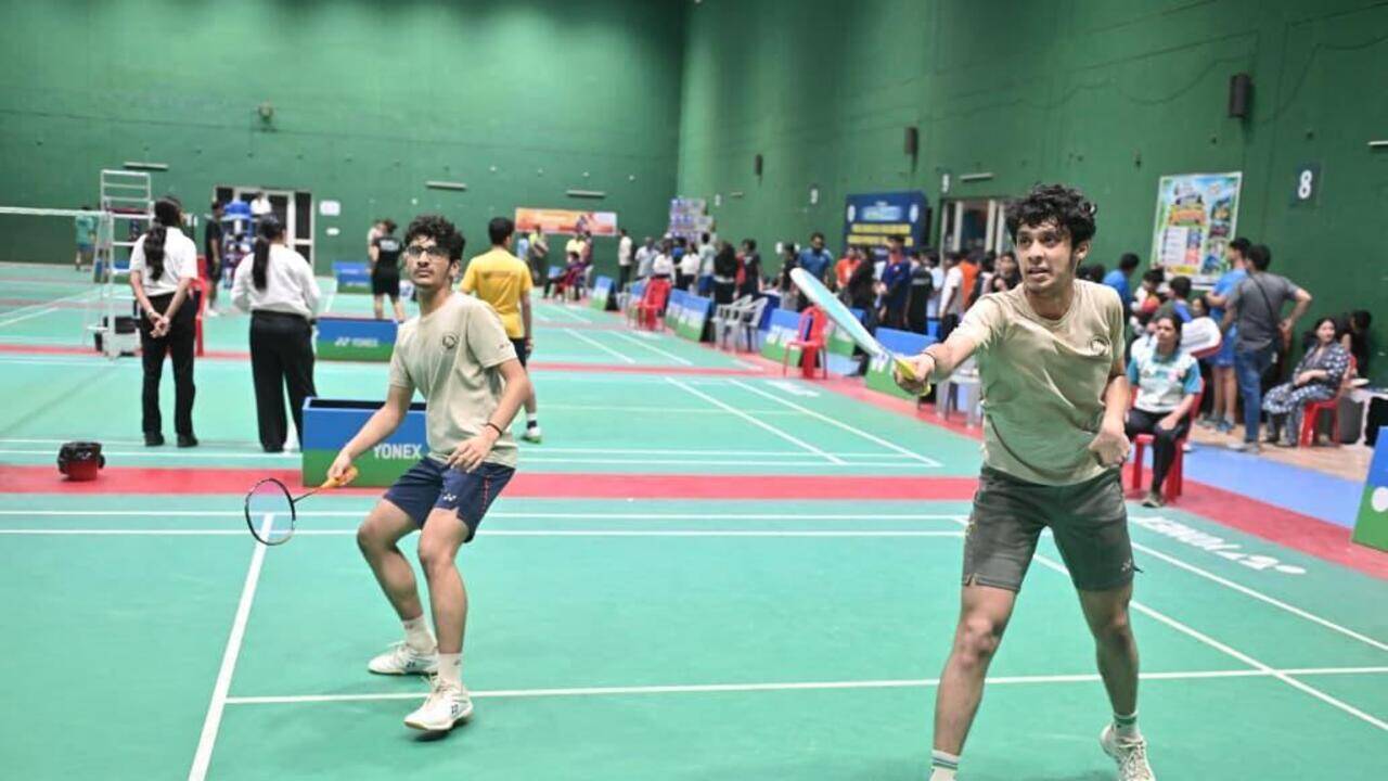 Poonia Twins Sail into Final Qualifying Round at Sub-Junior Badminton Nationals