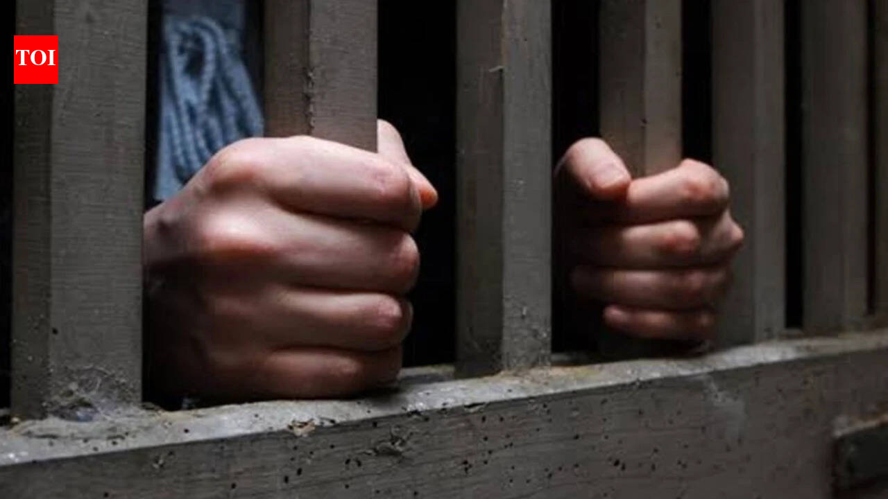 UK: 2 teenagers jailed for 10 years for arson at Indian restaurant in London