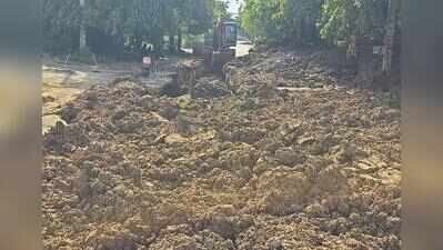Carpeted road dug up for drain after 6 months in Gurgaon, locals blame poor planning