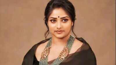 ‘Dimple Queen’ Rachita Ram’s fan craze EXPLAINED: Here's why 'Coolie' actress' birthday became grand sandalwood celebration