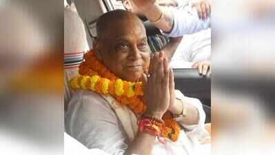 Council polls: Five MLCs file papers; Lalan announces near truce between Anant and Neeraj